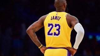 大发官网|大发体育|大发娱乐场|dafabet中国|大发体育官方网站|www.dfa678.com-领袖！詹姆斯：我输掉总决赛后，会看看自己还能怎么进步！